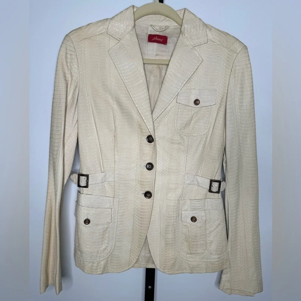 Brioni Women’s Python Leather Jacket – Exotic Elegance & Italian Craftsmanship